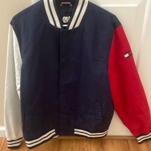 Tommy light zip up coat